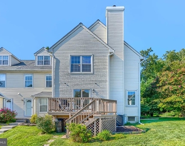 412 Darby Lane - Photo Thumbnail 41