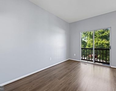 113 Lavenport Circle - Photo Thumbnail 10