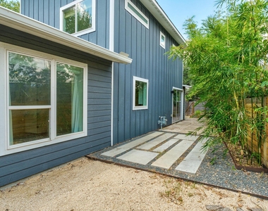 6503 Felix Ave - Photo Thumbnail 27