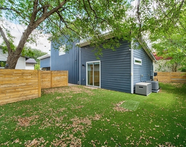 6503 Felix Ave - Photo Thumbnail 21
