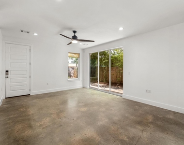 6503 Felix Ave - Photo Thumbnail 6