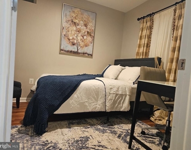 10568 Frasier Fir Lane - Photo Thumbnail 11