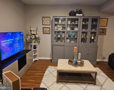 10568 Frasier Fir Lane - Photo Thumbnail 2