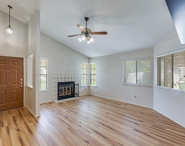 1121 Peggotty Pl - Photo Thumbnail 2