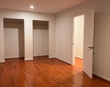 8677 Valley Drive - Photo Thumbnail 8