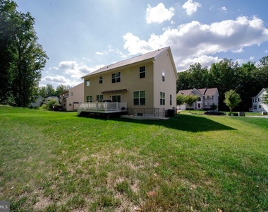 7356 Tottenham Drive - Photo Thumbnail 48
