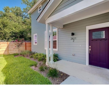 2821 Castro St - Photo Thumbnail 2