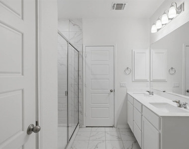 4605 Colmar Dr - Photo Thumbnail 7