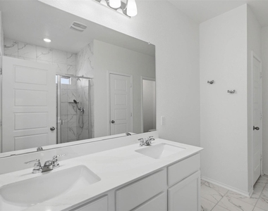 4605 Colmar Dr - Photo Thumbnail 6