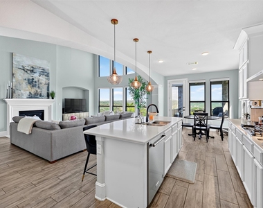 2518 Sunset Vista Cir - Photo Thumbnail 12