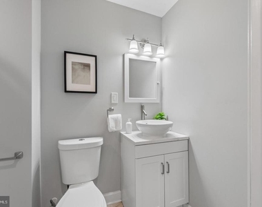 607 S Durham Street - Photo Thumbnail 16