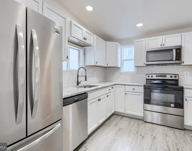 3435 Hickory Avenue - Photo Thumbnail 8