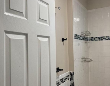 3027 Shannon Drive - Photo Thumbnail 29