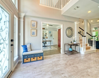 3002 Barton Point Cir - Photo Thumbnail 1