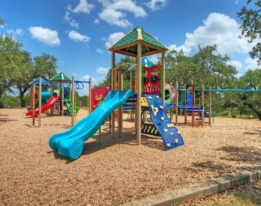 3002 Barton Point Cir - Photo Thumbnail 38