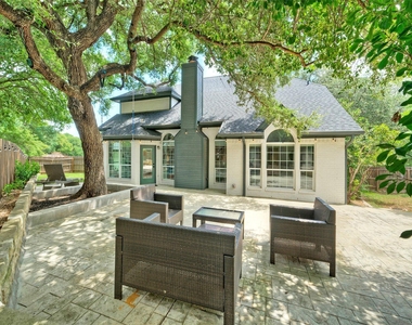 3002 Barton Point Cir - Photo Thumbnail 30