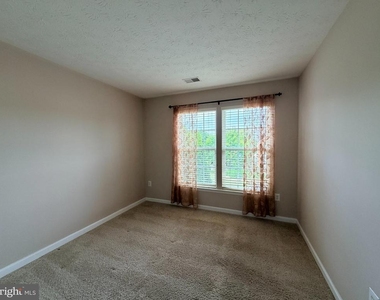 2805 Settlers View Drive - Photo Thumbnail 14
