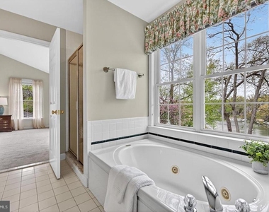 928 Waterview Drive - Photo Thumbnail 20
