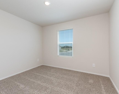 2115 Windflower Ln - Photo Thumbnail 21