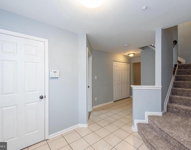 1339 Hill Born Drive - Photo Thumbnail 2