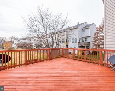 1339 Hill Born Drive - Photo Thumbnail 25