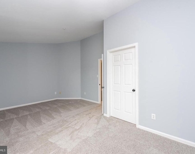 1339 Hill Born Drive - Photo Thumbnail 30