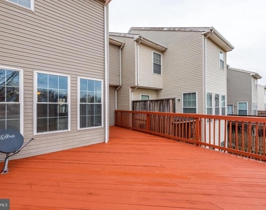 1339 Hill Born Drive - Photo Thumbnail 27