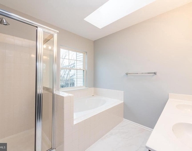 1339 Hill Born Drive - Photo Thumbnail 33