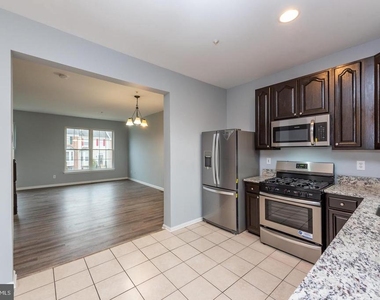 1339 Hill Born Drive - Photo Thumbnail 20
