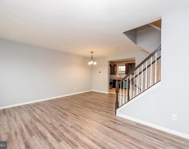 1339 Hill Born Drive - Photo Thumbnail 12