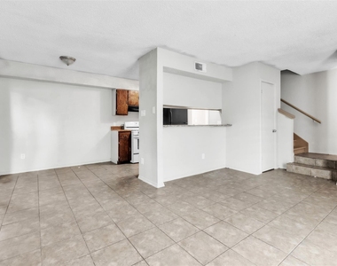 5805 Cougar Dr - Photo Thumbnail 1