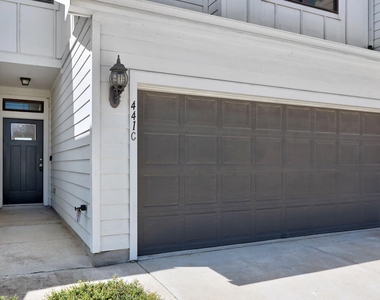 441 Fieldwood Dr - Photo Thumbnail 2