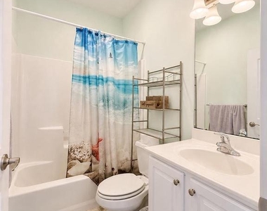 38404 Grand Avenue - Photo Thumbnail 14