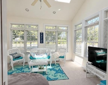 38404 Grand Avenue - Photo Thumbnail 15