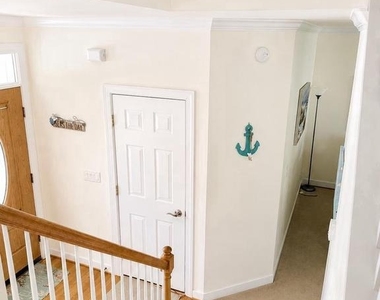 38404 Grand Avenue - Photo Thumbnail 3