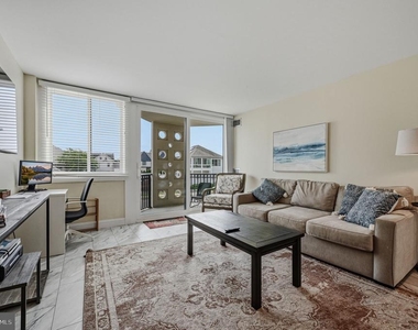 1 Virginia Avenue - Photo Thumbnail 7