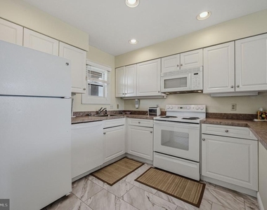 1 Virginia Avenue - Photo Thumbnail 1