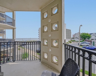 1 Virginia Avenue - Photo Thumbnail 15