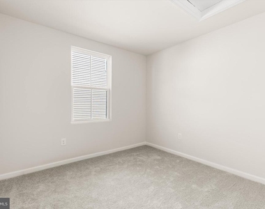 38551 Winterberry Drive - Photo Thumbnail 17
