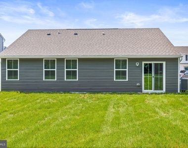 38551 Winterberry Drive - Photo Thumbnail 22