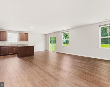 38551 Winterberry Drive - Photo Thumbnail 2