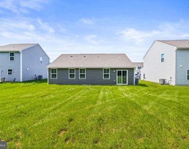 38551 Winterberry Drive - Photo Thumbnail 21