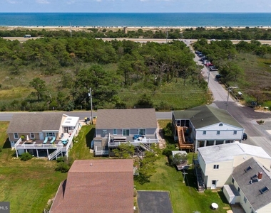 35205 Hassell Avenue - Photo Thumbnail 6