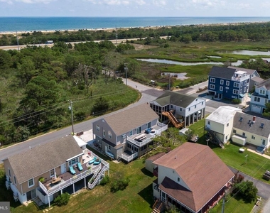 35205 Hassell Avenue - Photo Thumbnail 5