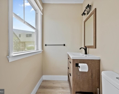 35205 Hassell Avenue - Photo Thumbnail 55