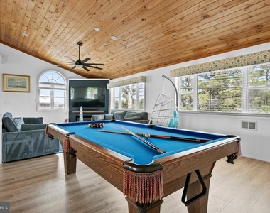 35205 Hassell Avenue - Photo Thumbnail 36