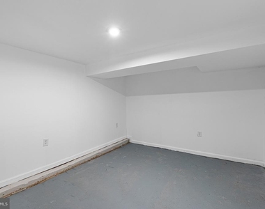 30 E Main Street - Photo Thumbnail 11
