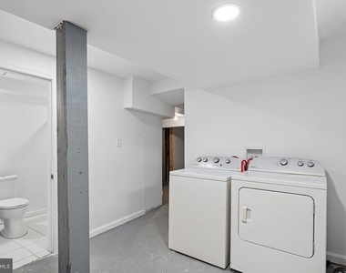 30 E Main Street - Photo Thumbnail 24