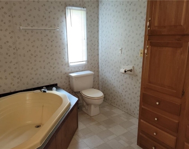 517 Olivia Ct - Photo Thumbnail 4