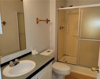 517 Olivia Ct - Photo Thumbnail 7